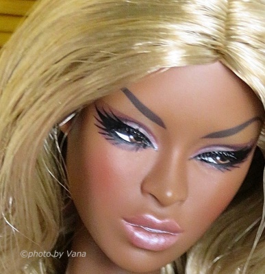 The Faces of Ad�le 2.0 07-2018