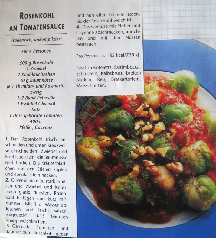 ROSENKOHL AN TOMATENSAUCE